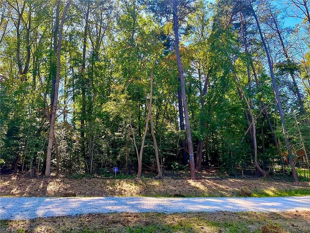 5349 Ridgewood HLS, Williamsburg — Land and Farms