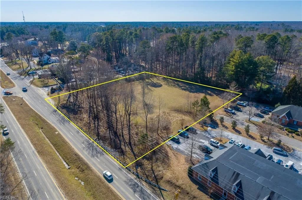 1.97ac Fox Hunt LN, GLOUCESTER VA 23061 - Photo 2