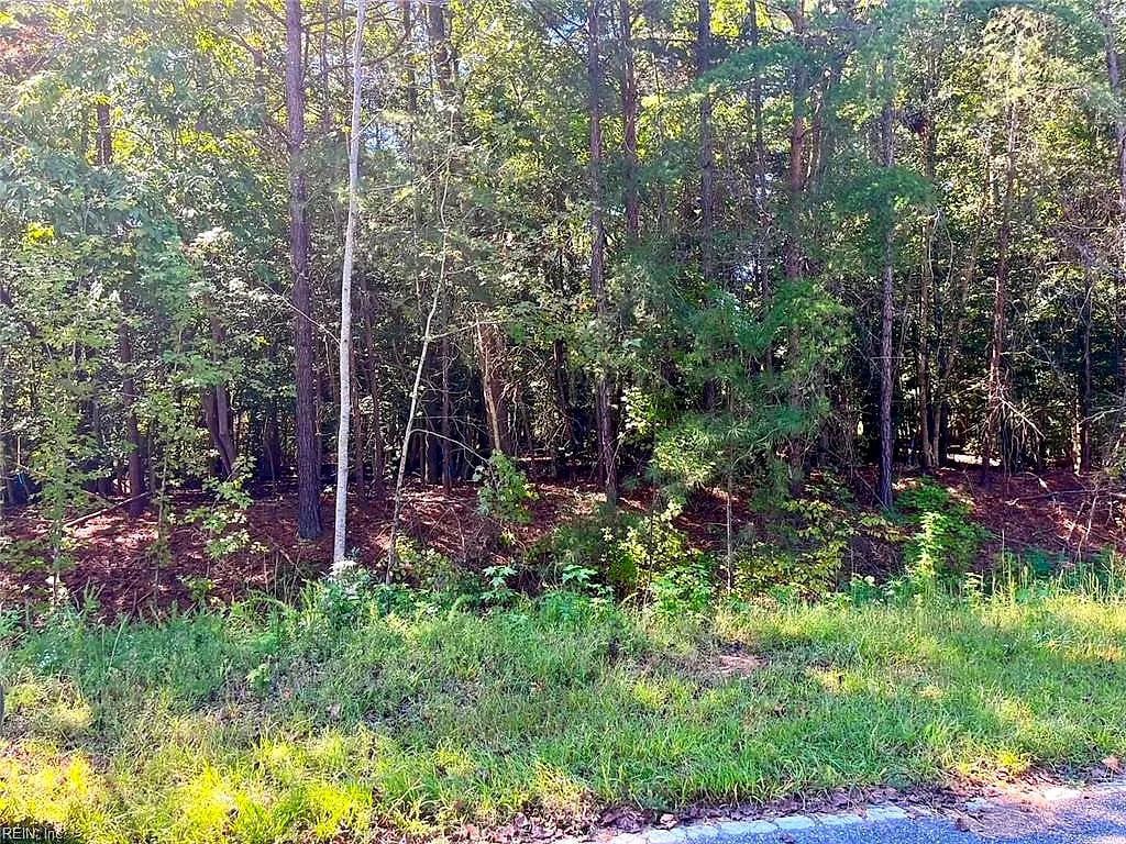 5329 Ridgewood HLS, Williamsburg — Land and Farms