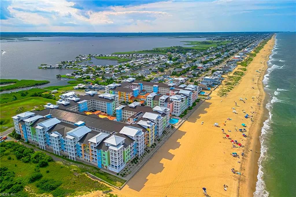 3700 Sandpiper RD #401A, VIRGINIA BEACH VA 23456 - Main photo