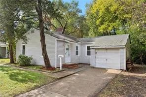 8227 Andrew LN, NORFOLK VA 23505 - Photo 2