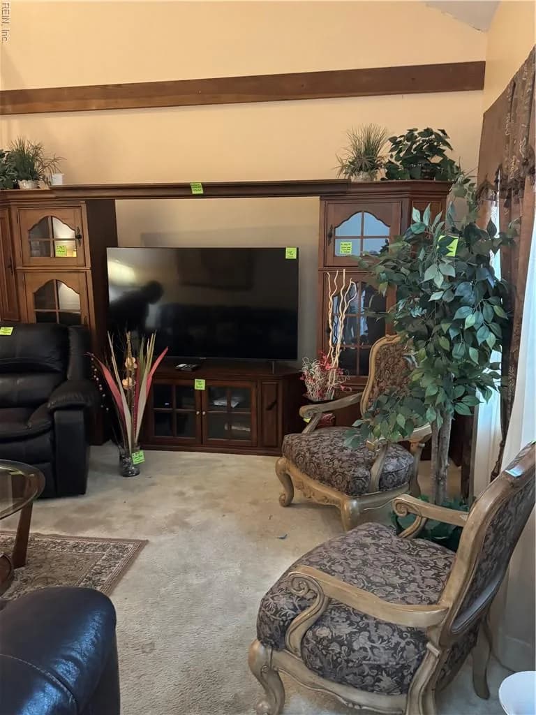 9 Kenilworth DR, HAMPTON VA 23666 - Photo 3
