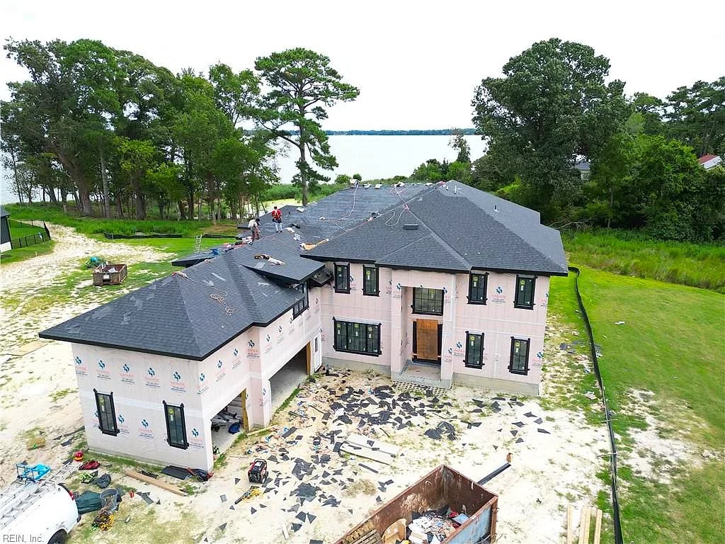 14 River Edge DR, SUFFOLK VA 23433