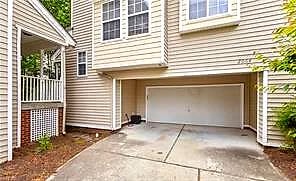 2064 Nicklaus DR, Suffolk — 3 bed Residential, 2,272 sqft