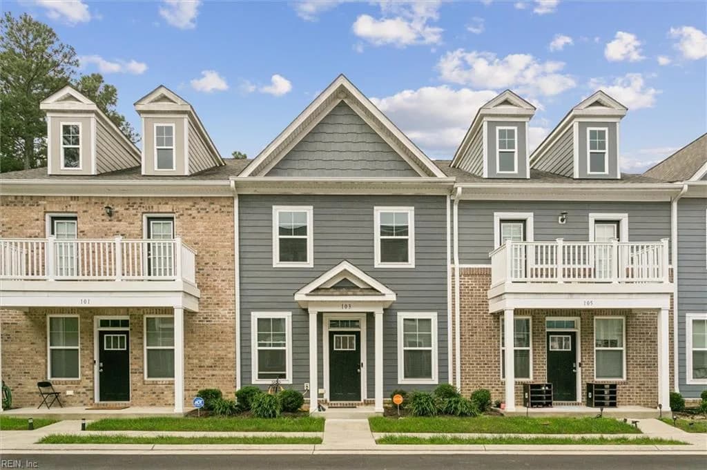 103 Daybeacon ST, YORKTOWN VA 23692 - Main photo