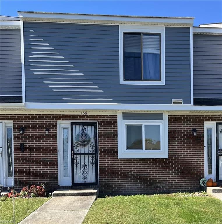 138 Eberly TER, HAMPTON VA 23669 - Photo 2