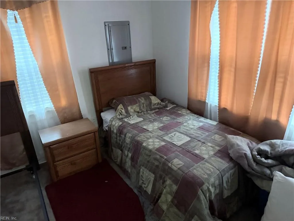 1536 Centre AVE, PORTSMOUTH VA 23704 - Photo 4