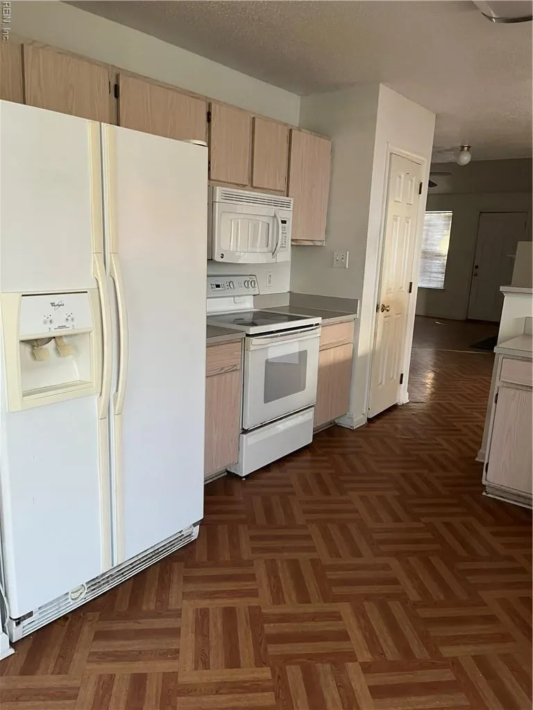 114 Ashton Green BLVD, NEWPORTNEWS VA 23608 - Photo 3