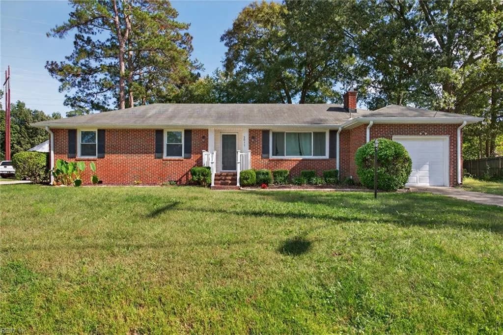 2017 Lisbon RD, CHESAPEAKE VA 23321 - Main photo