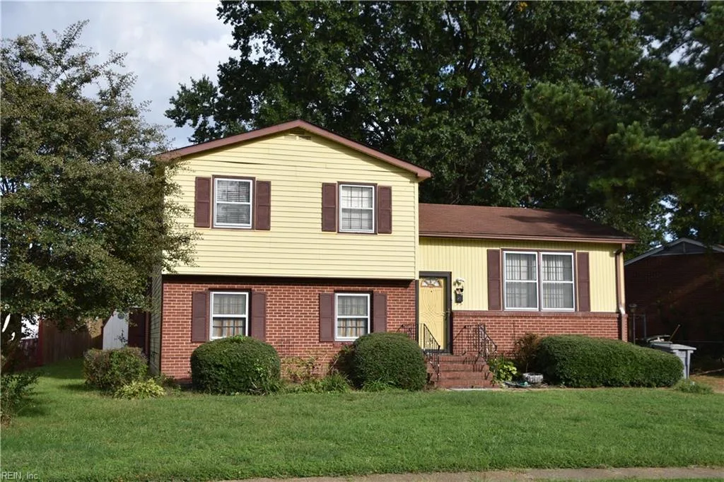 714 Milford AVE, Hampton — 3 bed Residential, 2,378 sqft
