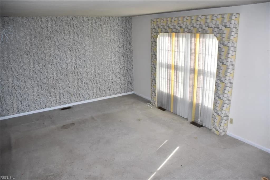 714 Milford AVE, HAMPTON VA 23661 - Photo 4