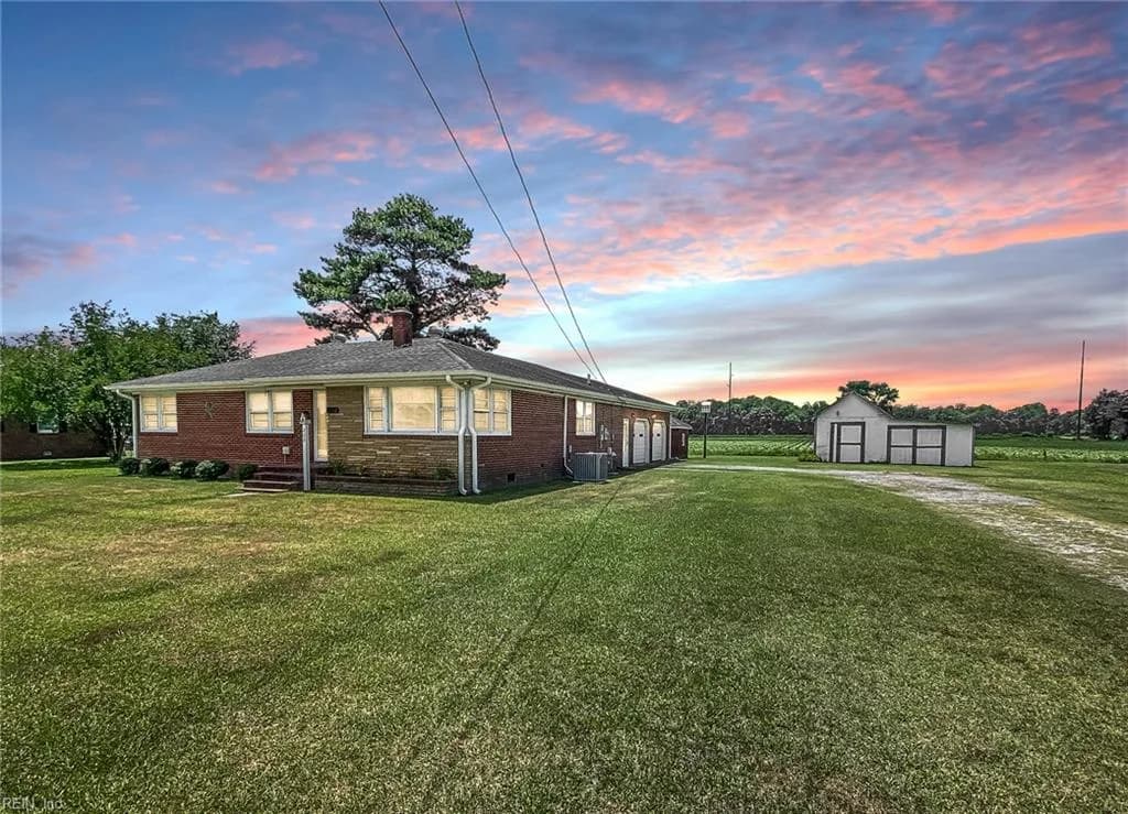 202 Winfall BLVD, HERTFORD NC 27944 - Main photo