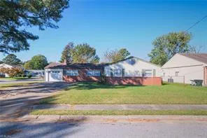119 Brinkman DR, Hampton — 3 bed Residential, 1,941 sqft