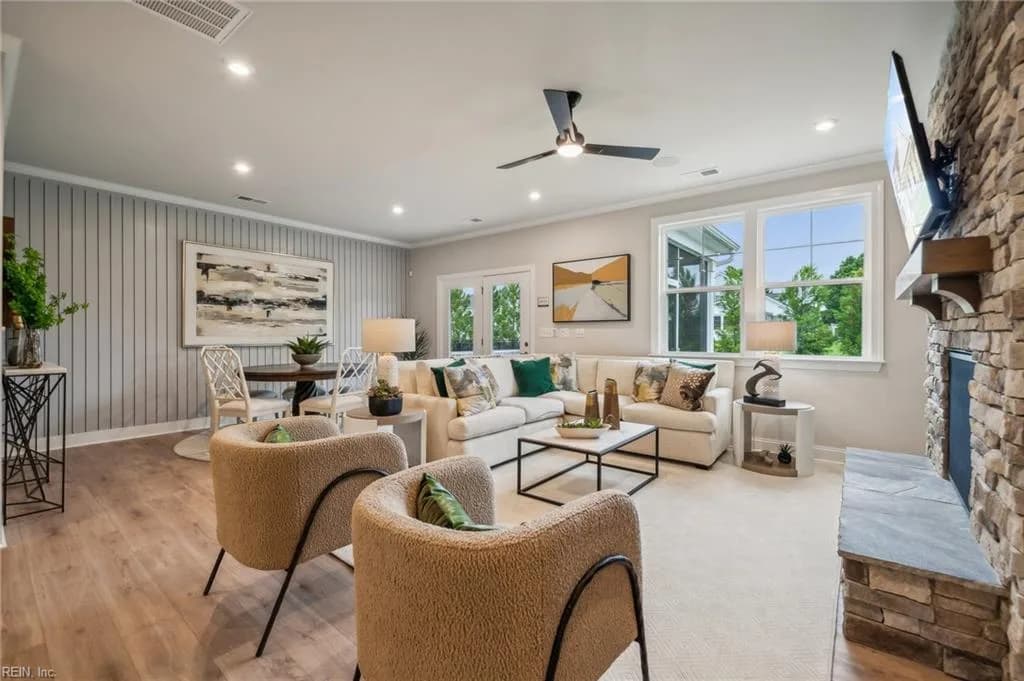 405 Heavens WAY, YORKTOWN VA 23693 - Photo 5
