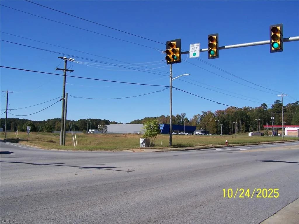 Lot 4 N College DR, FRANKLIN VA 23851 - Photo 4