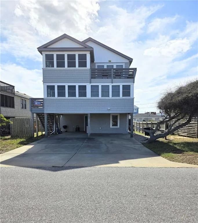 113 E Aviation AVE, KILLDEVILHILLS NC 27948 - Photo 2