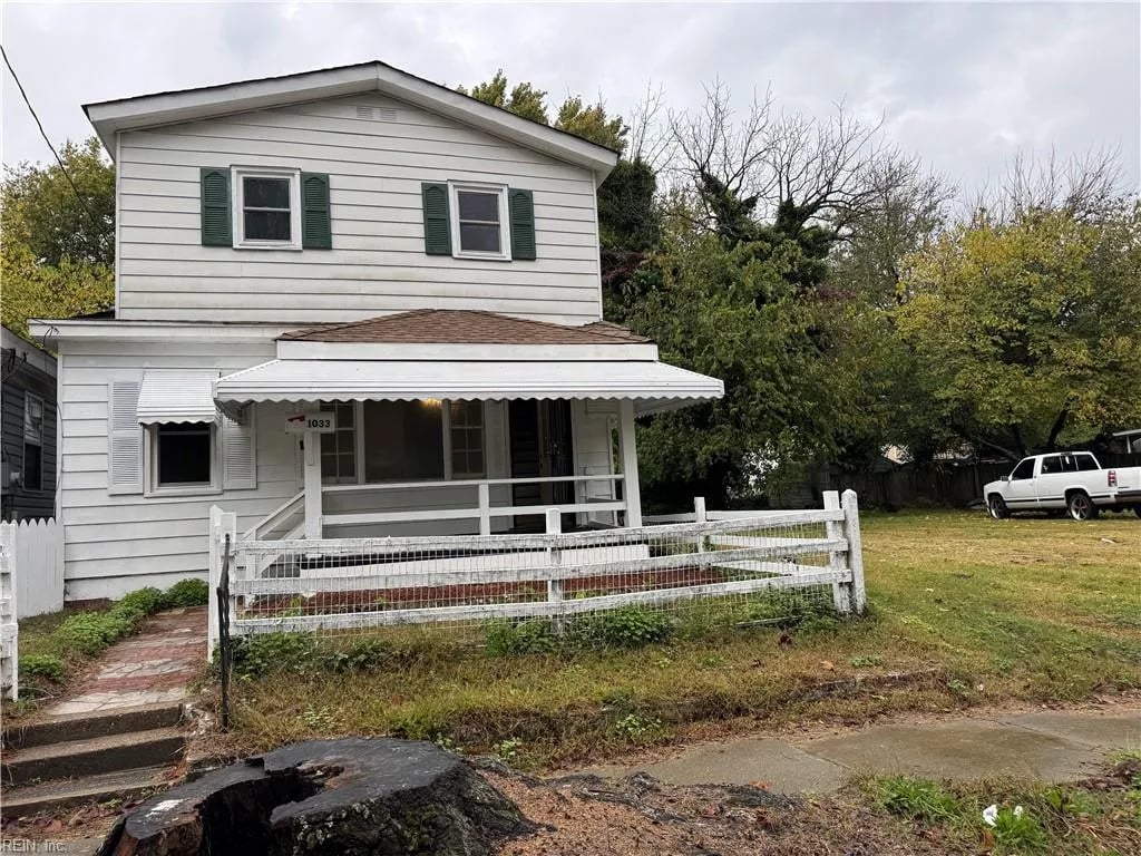 1033 32nd ST, NEWPORTNEWS VA 23607
