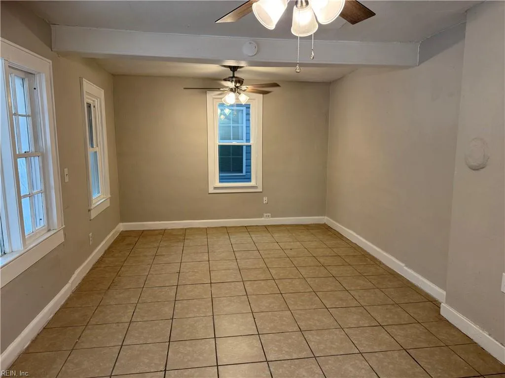 1033 32nd ST, NEWPORTNEWS VA 23607 - Photo 3