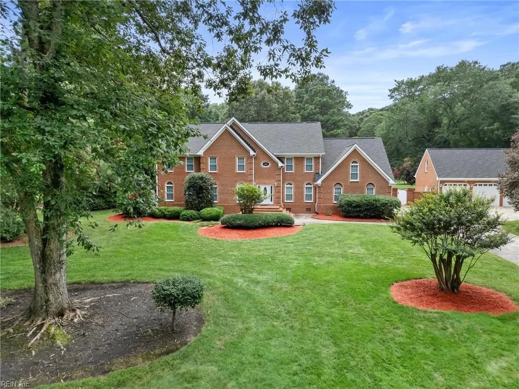 641 Ravenwoods DR, CHESAPEAKE VA 23322 - Main photo