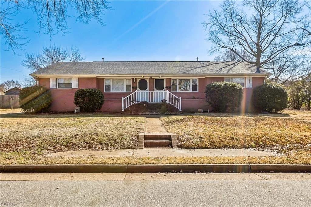 2 Polaris ST #A, HAMPTON VA 23669 - Photo 2