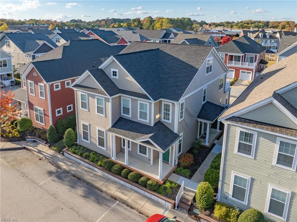 2101 Promenade LN #2101, Williamsburg — 2 bed Residential, 1,357 sqft