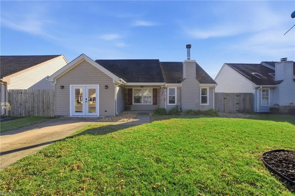 2609 Hunters Run TRL, Virginia Beach — 3 bed Residential, 1,300 sqft