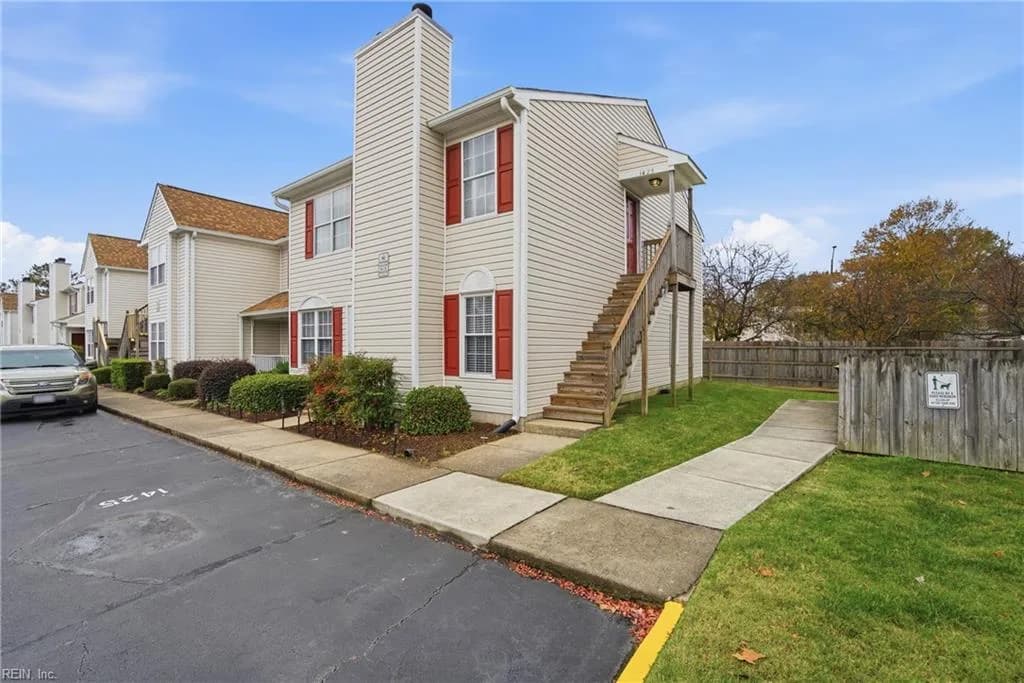 1425 Deerpond LN, VIRGINIABEACH VA 23464 - Main photo