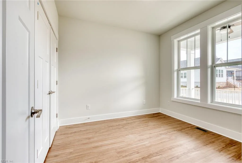 1216 Hitchens LN, WILLIAMSBURG VA 23188 - Photo 5