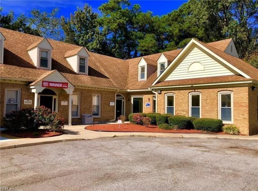 3720 Holland RD #103E, VIRGINIABEACH VA 23452 - Photo 2