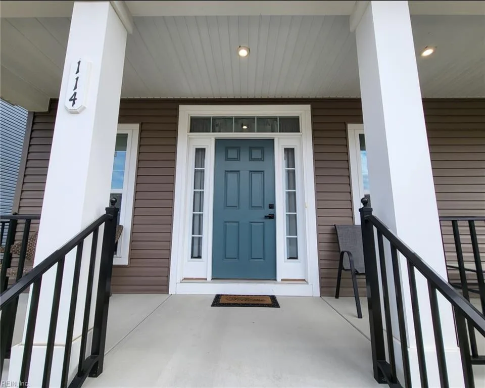 114 Legacy BLVD, POQUOSON VA 23662 - Photo 5