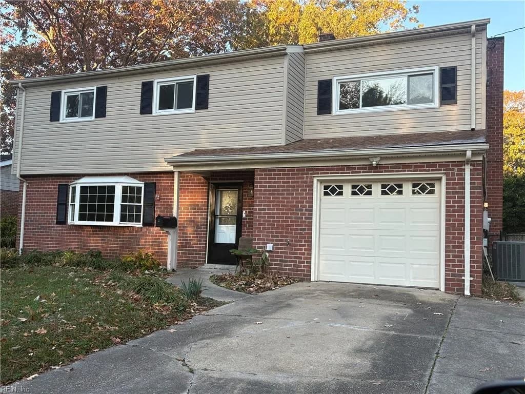521 Lynn Shores DR, VIRGINIABEACH VA 23452 - Photo 2