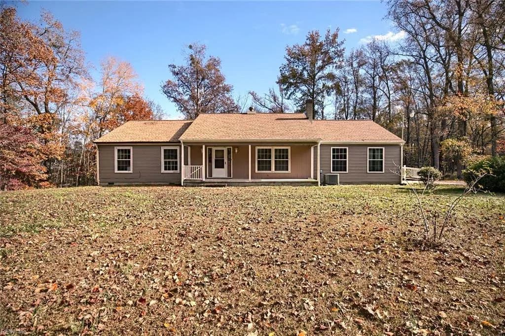 6467 Fleming Rilee LN, GLOUCESTER VA 23061 - Photo 4