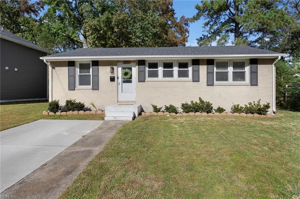 1217 Cleona DR, Chesapeake — 3 bed Residential, 1,014 sqft