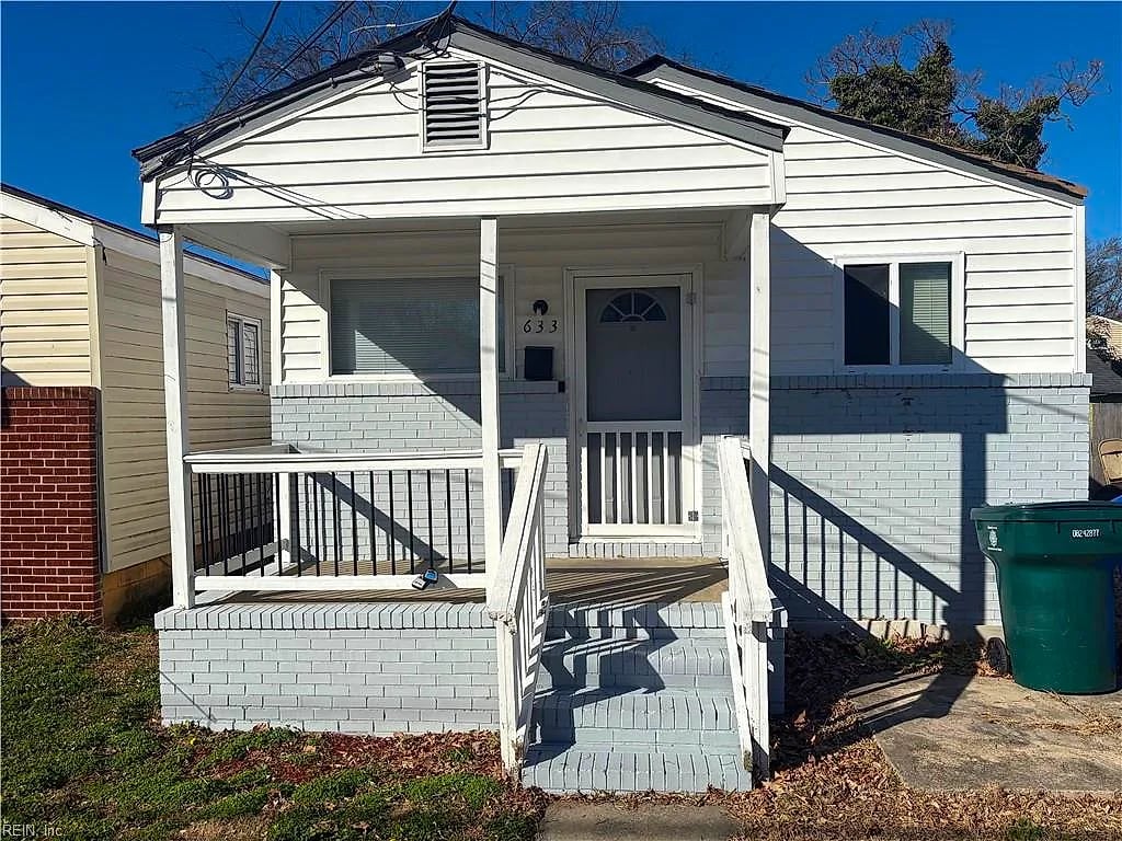 633 42nd ST, Newport News — 3 bed Residential, 947 sqft
