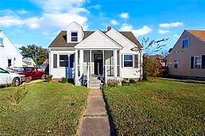 402 Melville RD, HAMPTON VA 23661 - Main photo