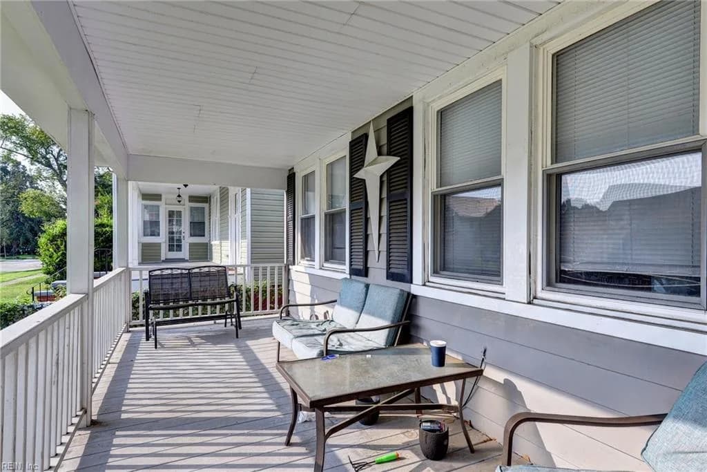 135 Pochin PL, HAMPTON VA 23661 - Photo 3