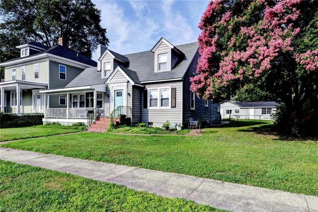 135 Pochin PL, HAMPTON VA 23661 - Photo 4