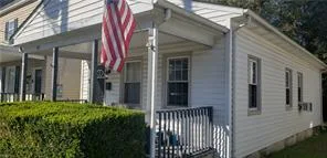 308 S Hope ST, Hampton — 1 bed Residential, 720 sqft