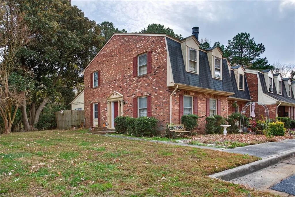373 Circuit LN #A, Newport News — 3 bed Residential, 1,422 sqft