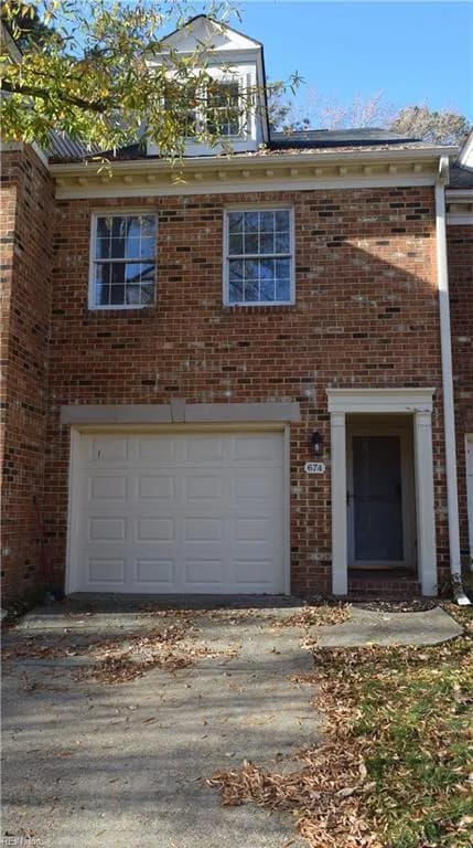 674 Todd TRL, NEWPORTNEWS VA 23602 - Photo 2