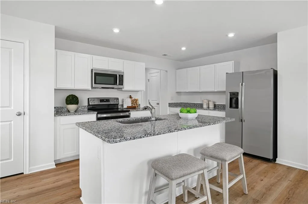 616 HOPI CT, PORTSMOUTH VA 23701 - Photo 3