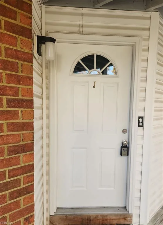 1232 Norview AVE #J, NORFOLK VA 23513 - Photo 2