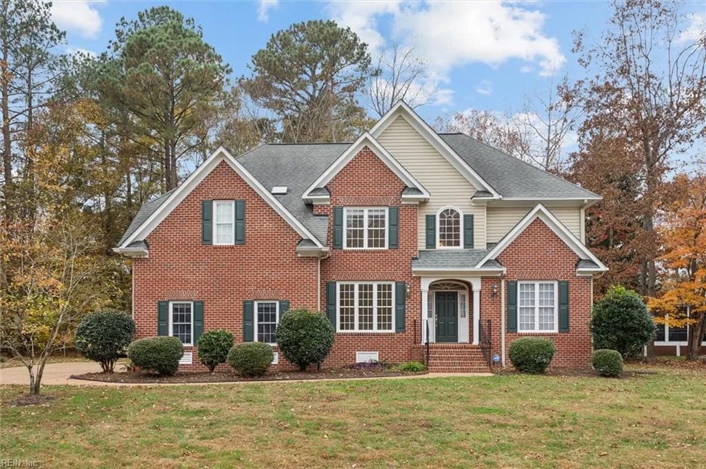 103 Pohick RN, YORKTOWN VA 23693 - Photo 2