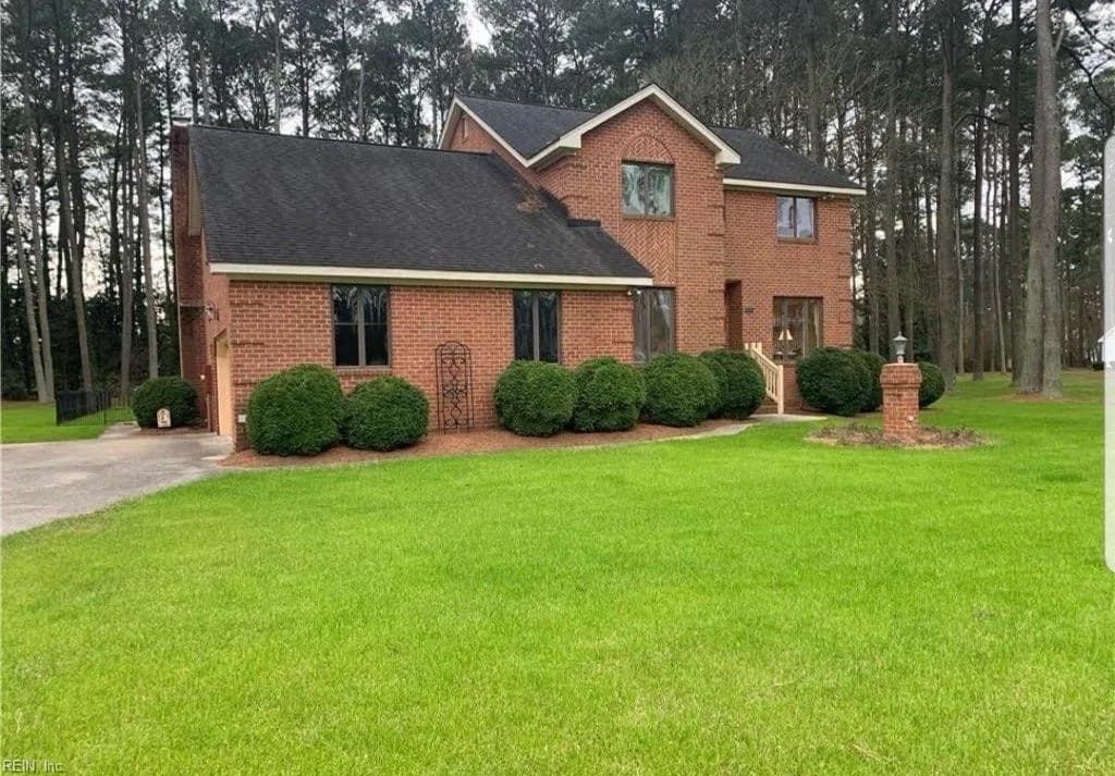 105 Wynnwood DR, FRANKLIN VA 23851 - Photo 2
