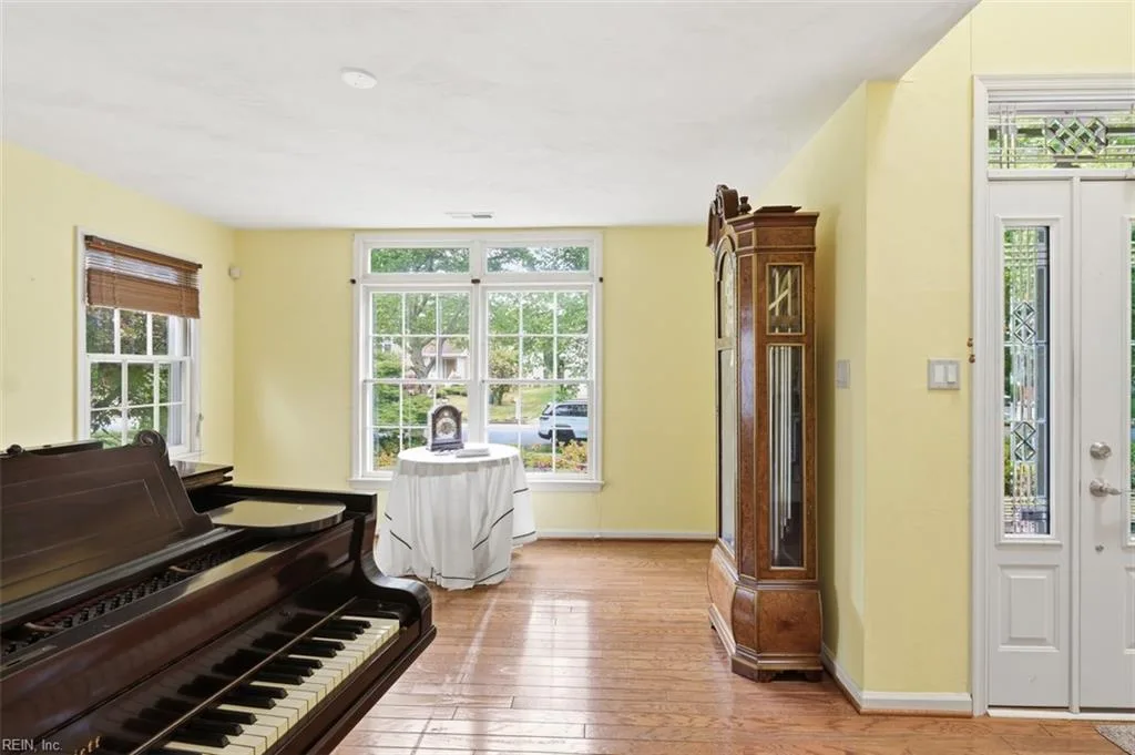 5256 Club Head RD, VIRGINIABEACH VA 23455 - Photo 4