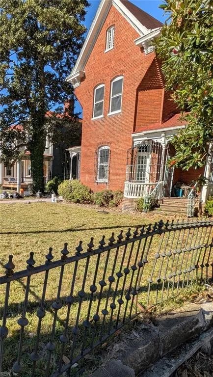 725 N Main ST, DANVILLE VA 24540 - Photo 3