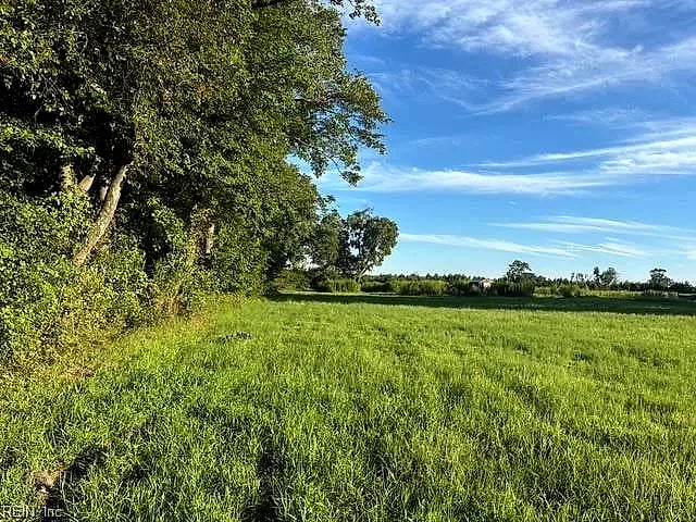 7496 Yellow Hammer RD, Zuni — Land and Farms