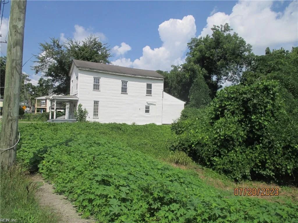 134 Mahan ST, SUFFOLK VA 23434 - Photo 5
