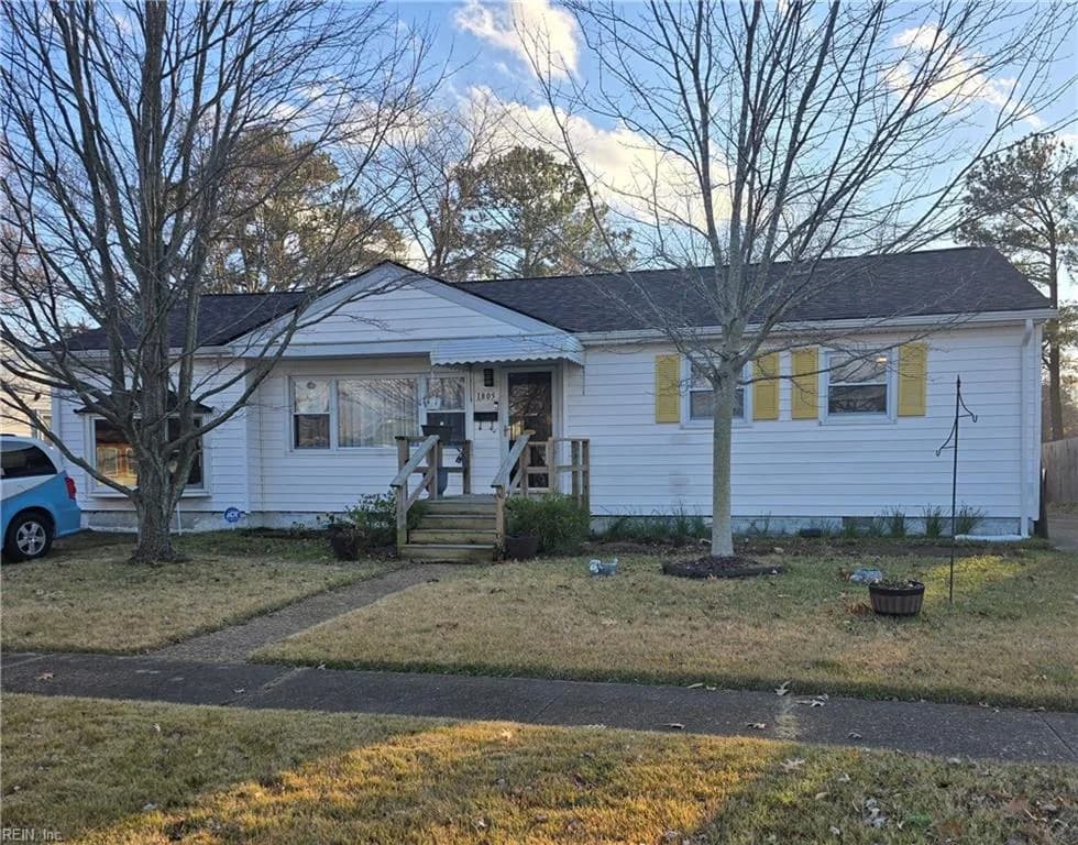 1805 Sunset DR, NORFOLK VA 23503 - Main photo