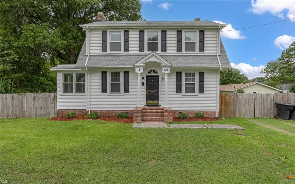 3704 Deep Creek BLVD, Portsmouth — 3 bed Residential, 1,379 sqft